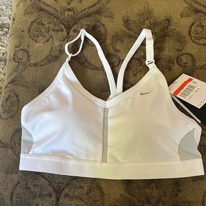 NWT Nike sports bra Large. Dri-fit.  White